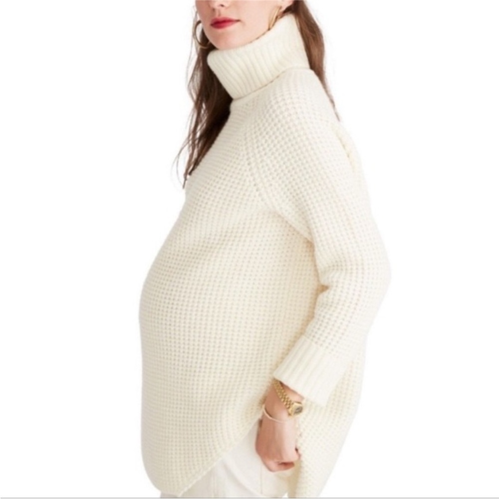 HATCH ∙ Cream Turtleneck Sweater - Size O/S